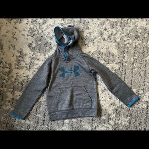 Under Armour sweatshirt
